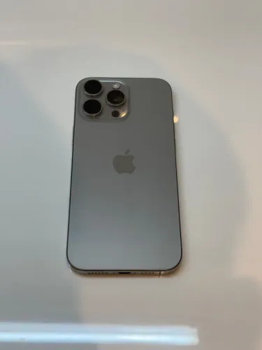 iPhone 16 Pro Max 256gb - impecável