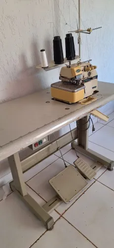Maquina costura industrial maqi orveloque