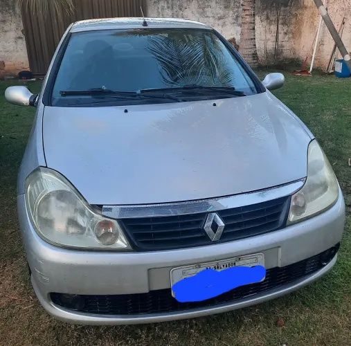 Renault Symbol Expression Hi-flex 1.6 16V 4P 2010