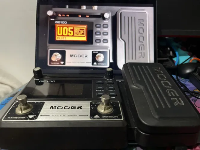 Pedaleira MOOER GE 100