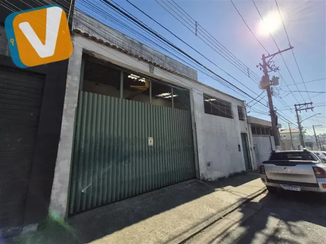 Galpão 730 m²