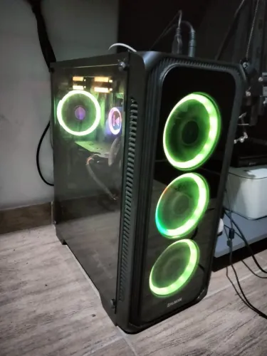 Gabinete Gamer Zalman 4 fans RGB