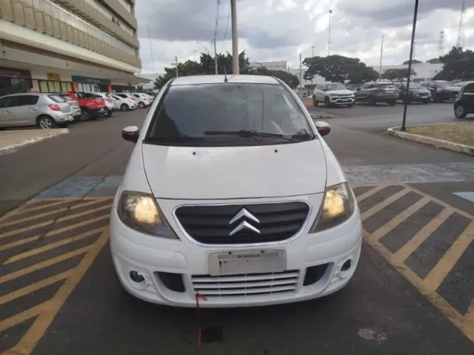 Citroen C3 Exclusive 1.4 Flex 8V 5P 2012