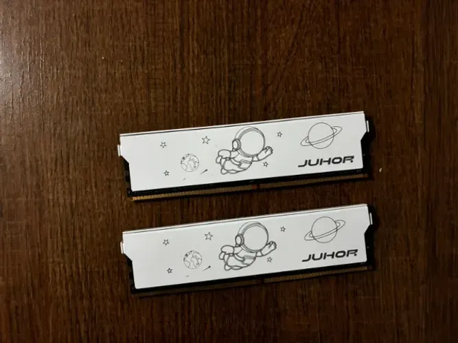 memoria ram juhor ddr4 32gb (2x16)
