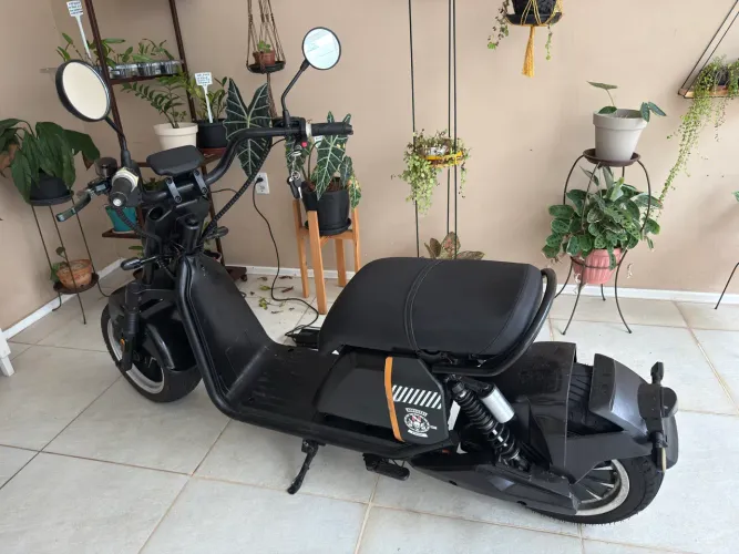 Scooter Elétrica PT4 PRO