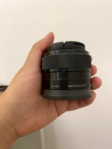 Lente Sony E Mount 35mm F/1.8 - Af - Estabilização