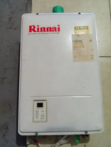 AQUECEDOR A GÁS RINNAI MOD.REU 1601 FEH