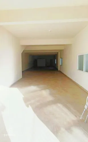 Casa comercia, com 5 dormitórios , à venda no bairro Fragata - Pelotas