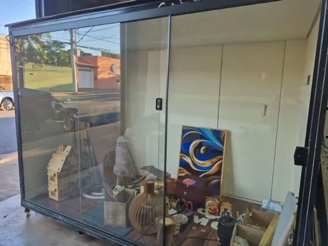 Vitrine Container Móvel Com De Vidro E Fechadura loja pop-up Showroom Módulo Comercial