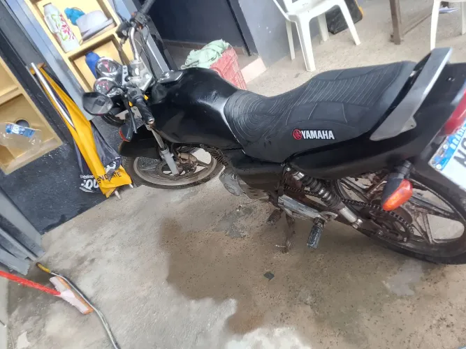 Moto em dias, partida elétrica, funcionando tudo