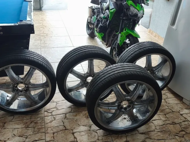 Rodas aro 20 multifuros 