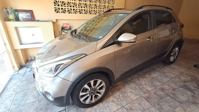 Hyundai HB20X Premium 1.6 Flex 16V Aut. 2016
