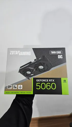 Placa de Vídeo Zotac Gaming NVIDIA GeForce RTX 5060 Twin Edge OC, 8GB, GDDR7, DLSS, RT