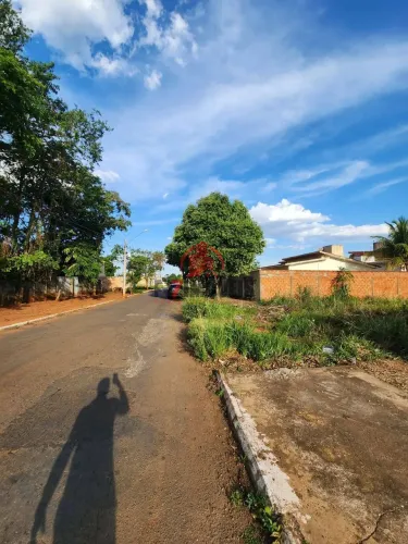 LOTE NO SETOR SANTA GENOVEVA  GOIÂNIA/GO