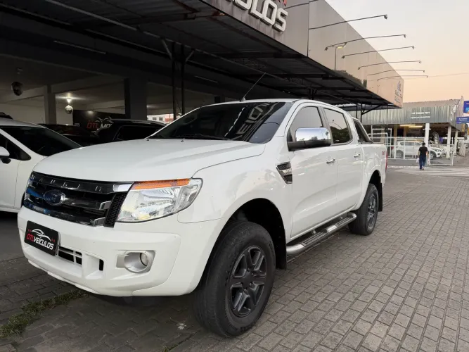Ford Ranger XLT 3.2 20V 4X4 CD Diesel Aut. 2015