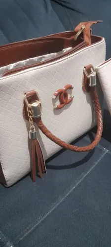 Bolsa e carteira chenel ótimo estado