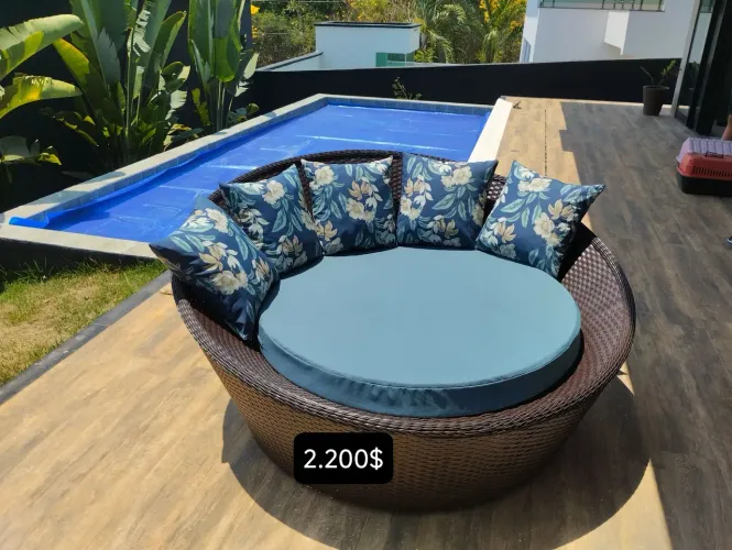 Chaise ostra na fibra sintética