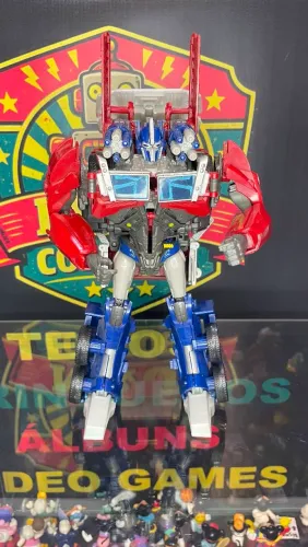 Boneco Transformers Optimus Prime