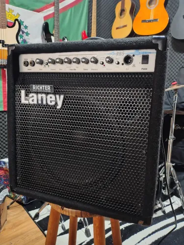 Laney RB5 120w contrabaixo! Perfeito! LEIA O ANÚNCIO