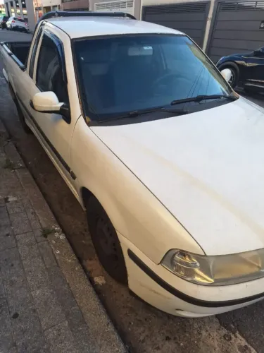 Volkswagen Saveiro 1.6 MI/ 1.6 MI Total Flex 8V (álcool) 2003