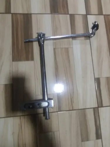 Pedestal pretos bateria