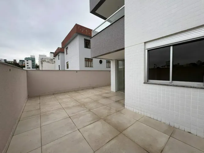 Apartamento com área privativa à venda no bairro Jardim da Cidade Betim-MG