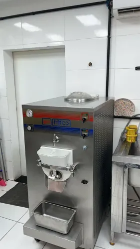 Máquina de sorvete Trittico