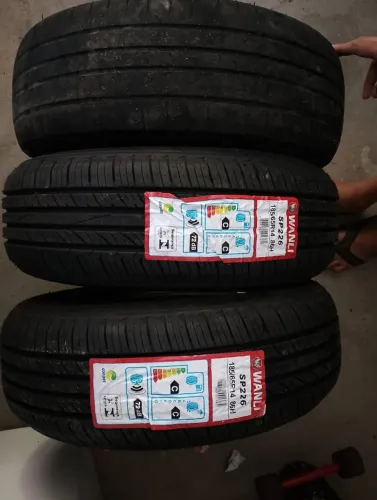 2 pneus novose um meia vida 185/65 R14