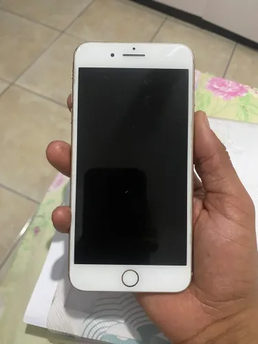 iPhone 8 Plus