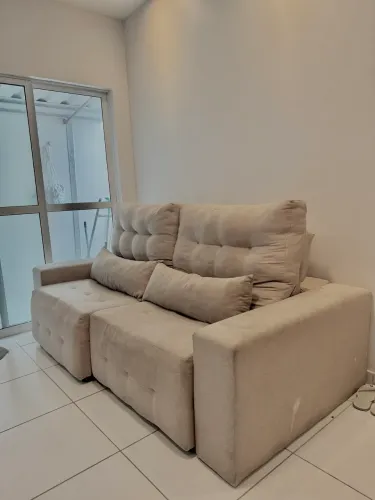 Sofá em linho 
