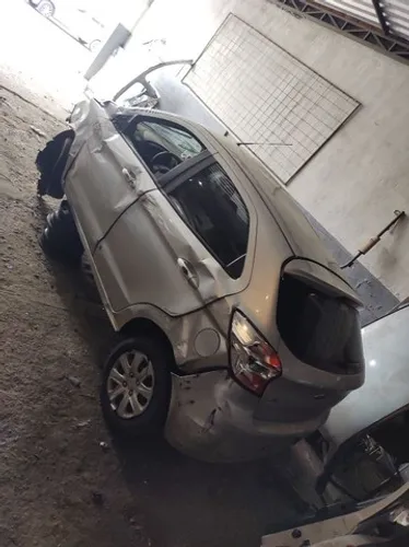 Sucata Ford Ka 1.0 3cc 2017 . Somente venda de peças separadas.