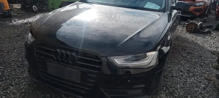 Sucata audi a4 2015 para pecas 