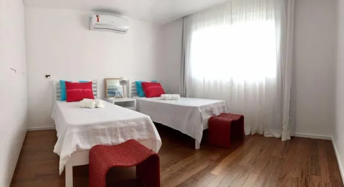 $490,00 mensais sem depósito nem fiador.