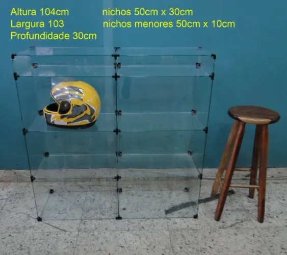 Vitrine de vidro modulado
