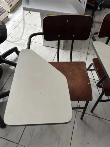 Cadeiras Escolar