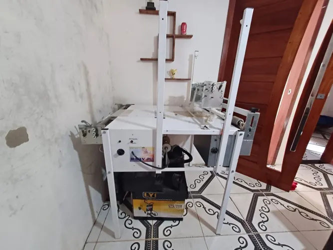 Maquina de fazer fralda