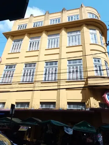 Alugo salão comercial na pres.Vargas (centro comercial de Belém)