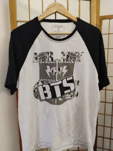 Camiseta BTS ARMY - Unissex