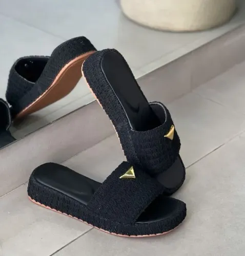 Sandália Flat de Tricô Preta - Conforto Premium | PROMOÇÃO