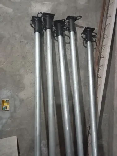 Alugo 5 Escoras Metálicas Ajustáveis para Construção