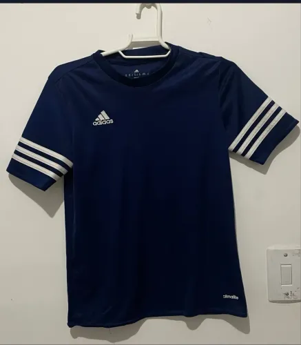 Camiseta adidas climalite P