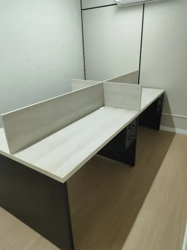 Estação de Trabalho Dupla - Ideal para Escritório