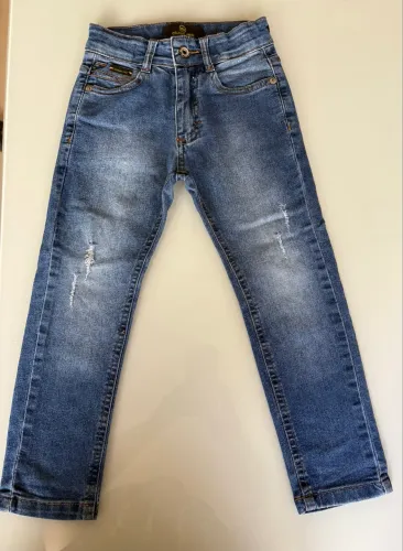Calça jeans infantil- Tamanho 4 
