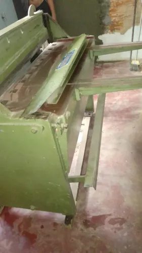 Tesoura Guilhotina Ackerman 1x1050mm - Modelo GPM1