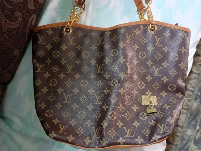 bolsa feminina semi nova