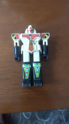 Boneco Megazord Power Rangers