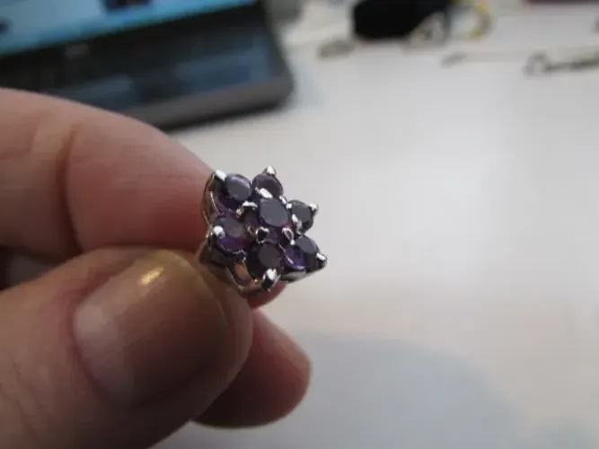 Brinco Flor de Ametista - Semi Jóia 