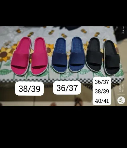 Chinelos nuvem massageadores