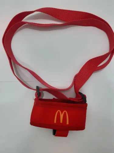 Shoulder Bag Porta Copos e Batatas Mc Donalds item exclusivo Lollapalooza 2025 Novo