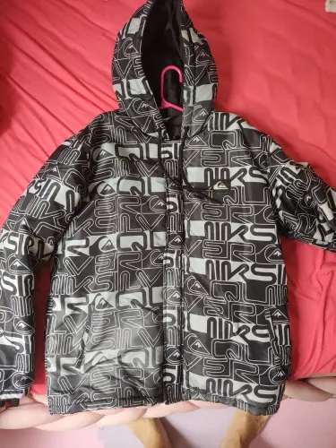 Jaqueta Quiksilver com estampa exclusiva